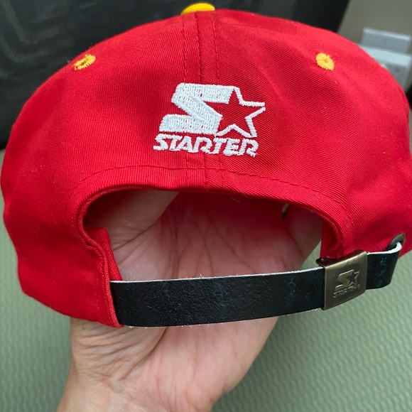 STARTER Vintage Calgary Flames Hat. Leather buckle strap. Made in Korea - Picture 7 of 11